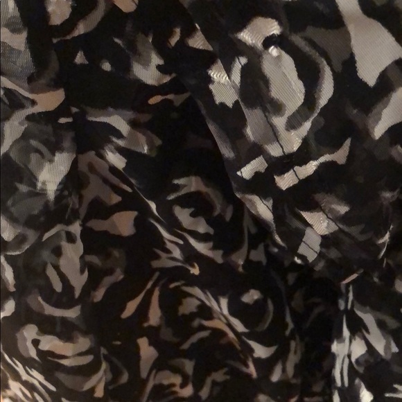 Patterned blouse - Picture 3 of 6